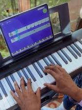 Simply Piano Preview