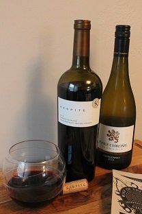 The Benefits and Drawbacks of All Natural Wines vs. Conventional Wines