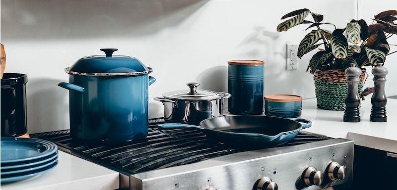 Picture of dishware on a stovetop