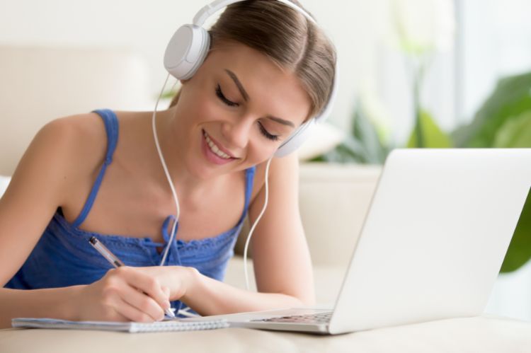How Language Apps Simplify Language Learning for Beginners