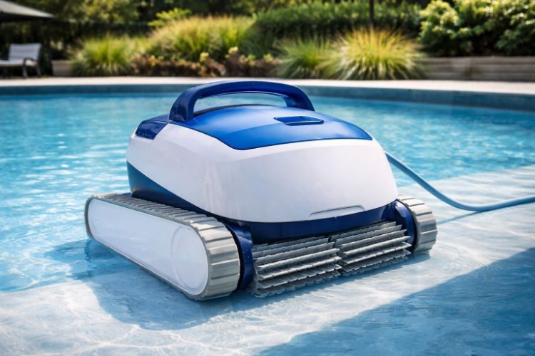 Choosing the Right Pool Cleaner