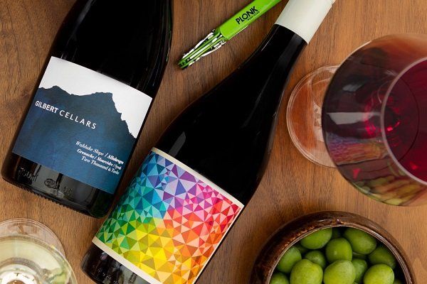 The Benefits and Drawbacks of All Natural Wines vs. Conventional Wines
